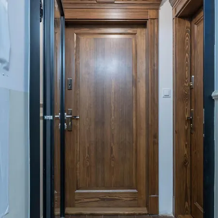 Rest In The Center Spot *