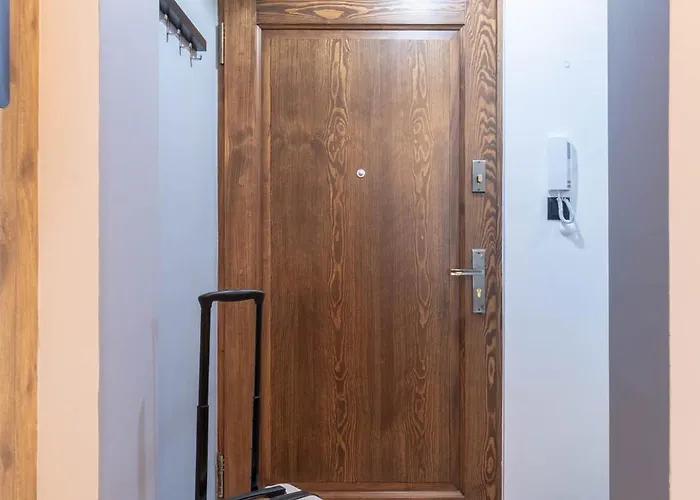 Rest In The Center Spot