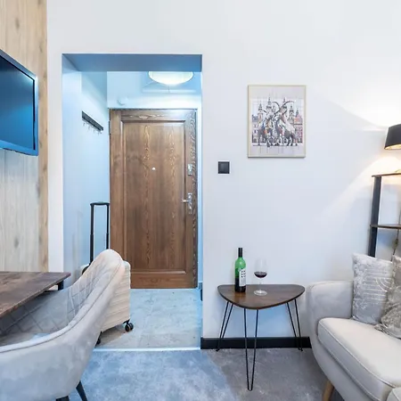 Rest In The Center Spot Apartment *