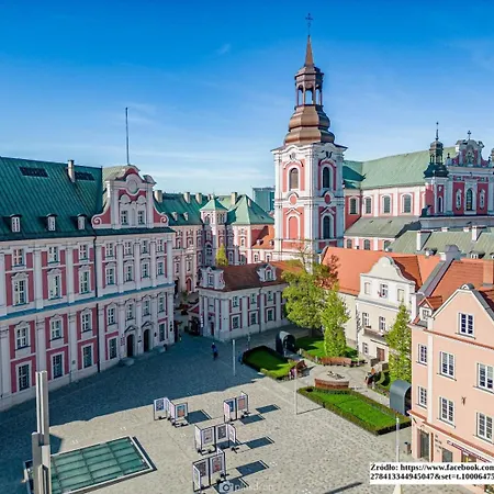 Apartment Rest In The Center Spot *