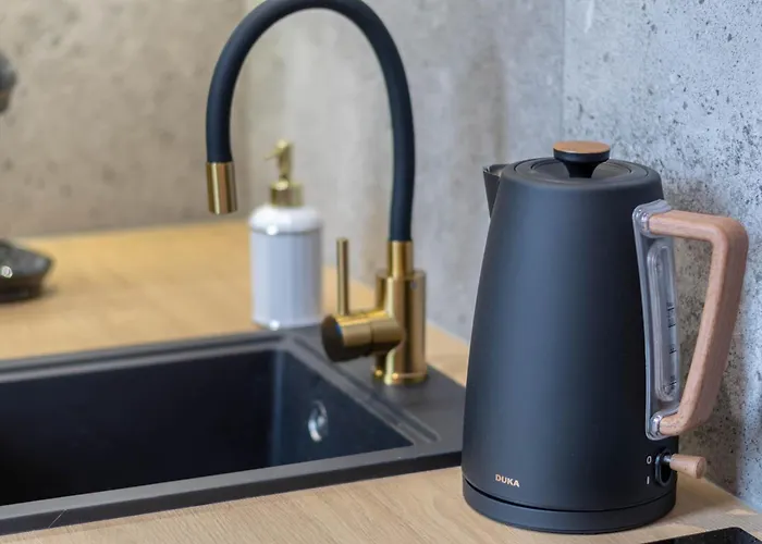 Apartment Rest In The Center Spot