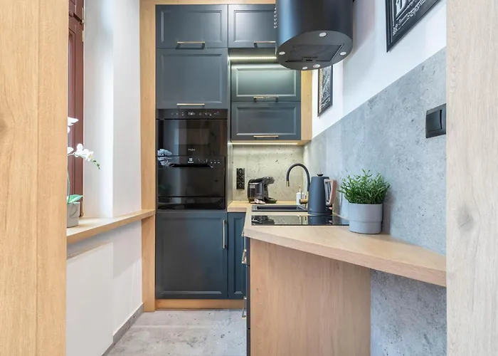 Rest In The Center Spot